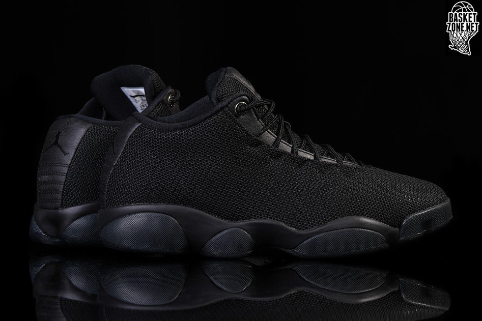 {keywor d} nike jordan horizon low nero