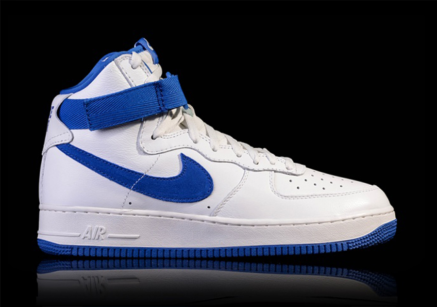 NIKE AIR FORCE 1 HIGH RETRO QS bianca ROYAL por 99,00 Basketzone NIKE RETRO AIR FORCE 1 HIGH RETRO NIKE QS bianca ROYAL por 99,00 Basketzone 5031dd