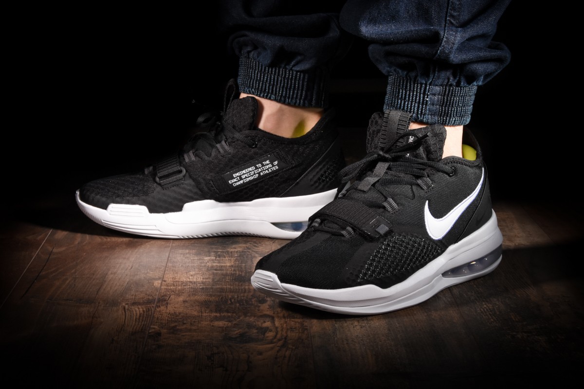NIKE AIR FORCE MAX LOW for £95.00 