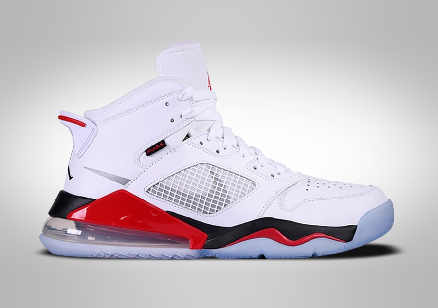 NIKE AIR JORDAN MARS 270 WHITE FIRE RED GS price 105.00 Basketzone