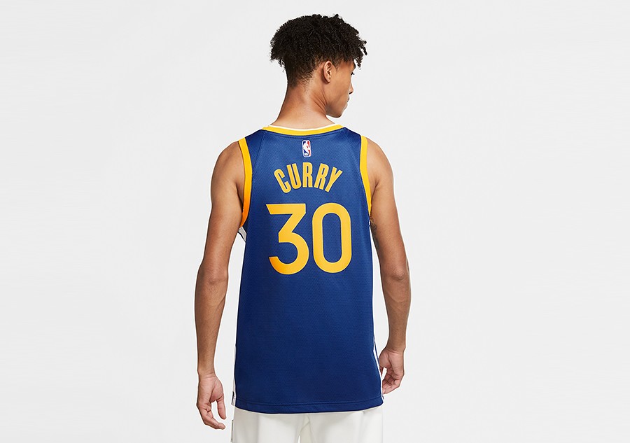 Nike Performance NBA STEPH CURRY GOLDEN STATE WARRIORS NAME & NUMBER HOODIE  - Hoodie - rush blue/blue 