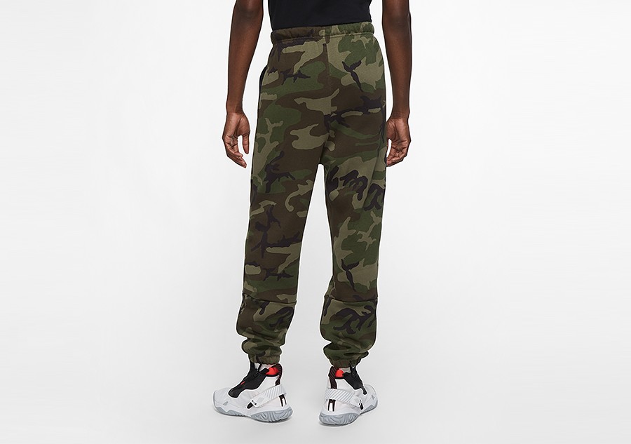 jordan jumpman air fleece camo pants